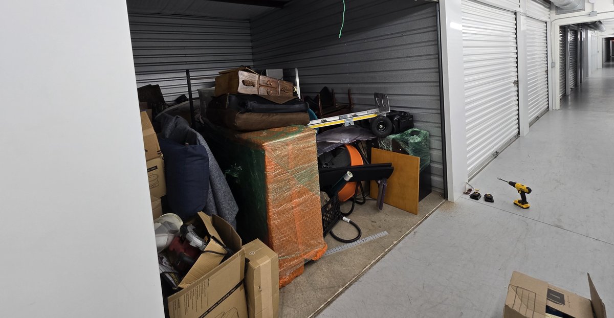 10 x 15 storage unit in Stuart, FL