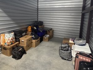 10 x 10 storage unit in Atlanta, GA