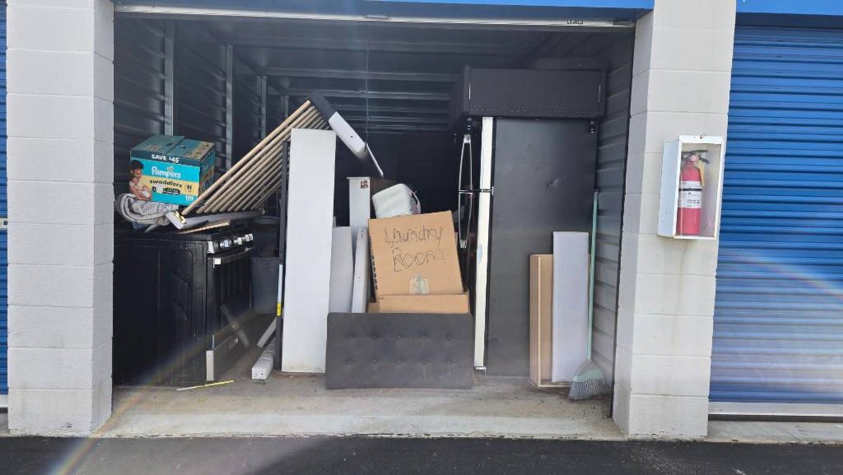 10 x 36 storage unit in Hesperia, CA