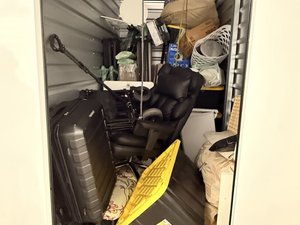 5 x 10 storage unit in Manassas, VA