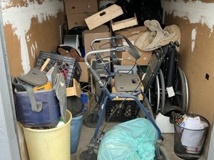 5 x 10 storage unit in Banning, CA