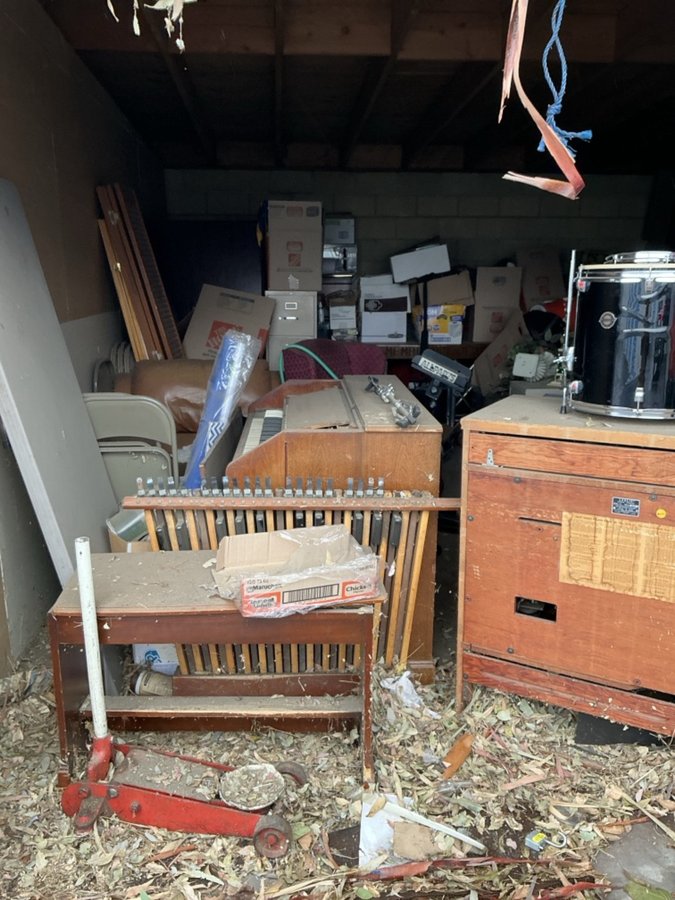 20 x 30 storage unit in Banning, CA