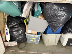 10 x 10 storage unit in Southfield, MI