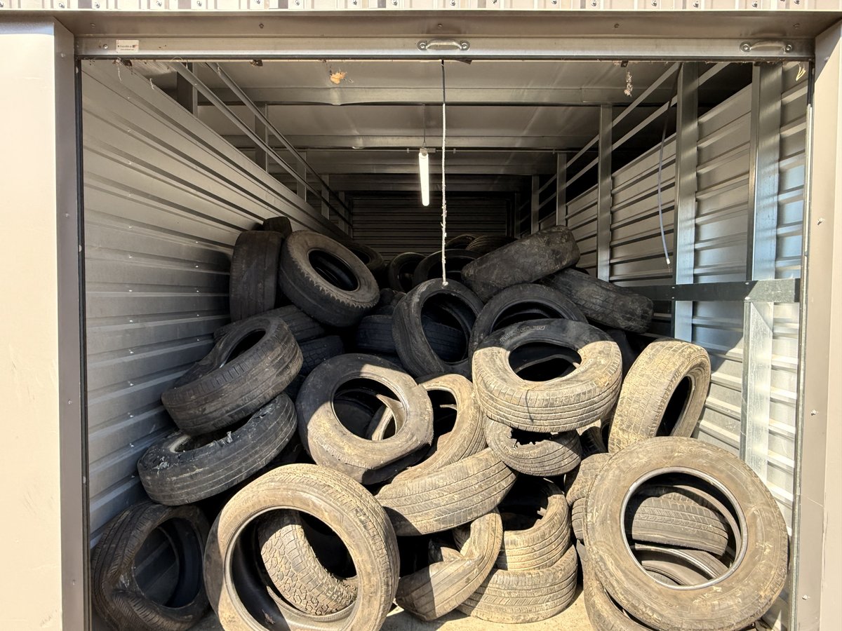10 x 30 storage unit in Manassas, VA
