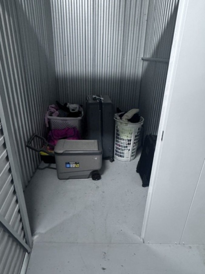 5 x 8 storage unit in Winter Haven, FL