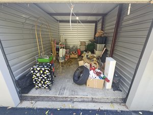 10 x 15 storage unit in Baltimore, MD