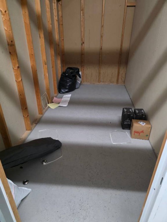 8 x 15 storage unit in Tampa, FL