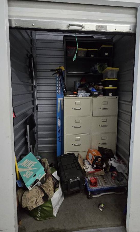 5 x 5 storage unit in Pico Rivera, CA