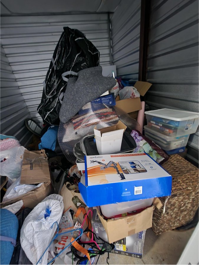 7 x 10 storage unit in San Antonio, TX