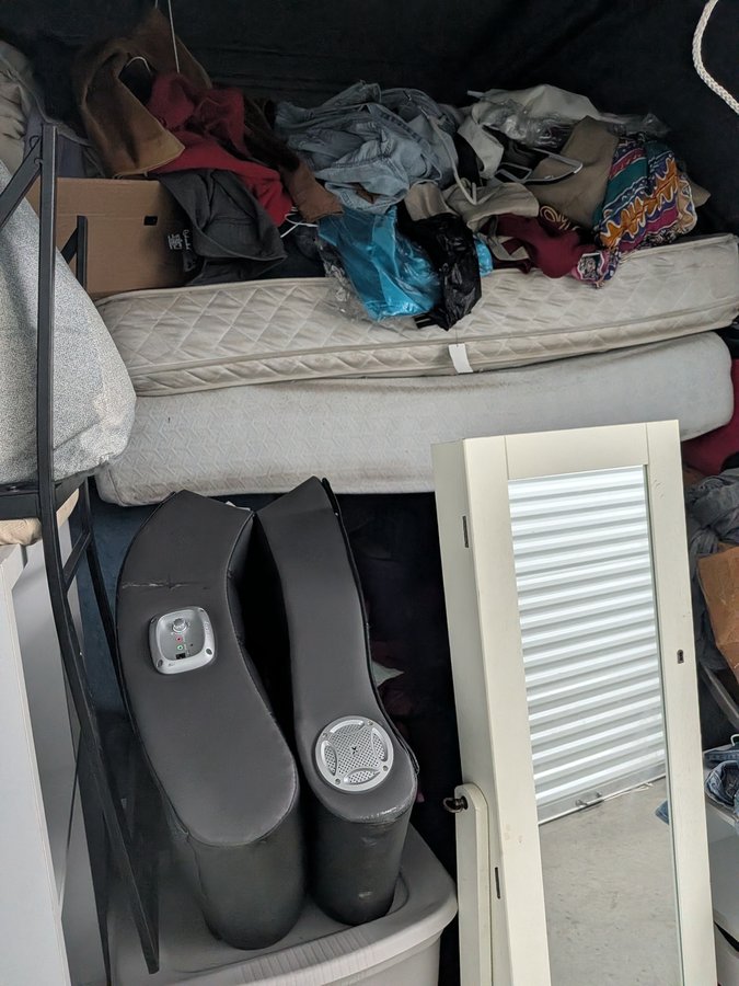 7 x 10 storage unit in Palmdale, CA