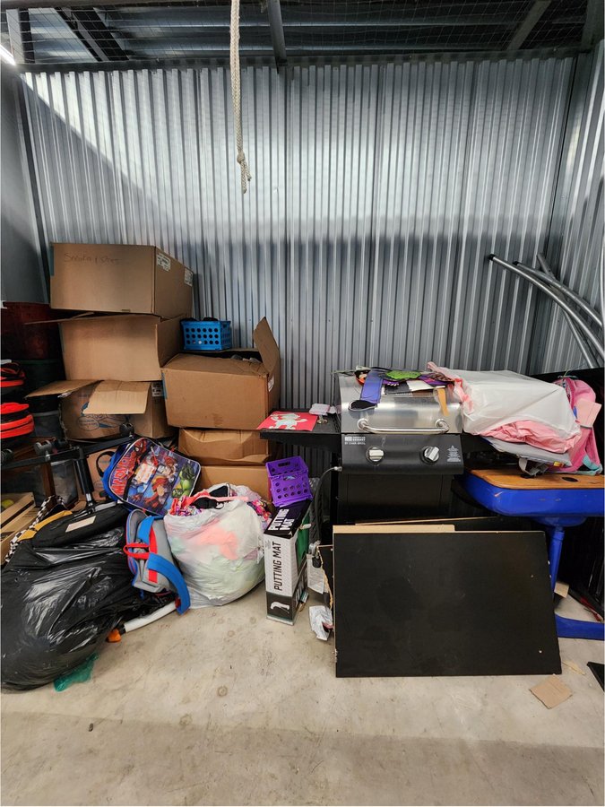 10 x 5 storage unit in Bristol, CT