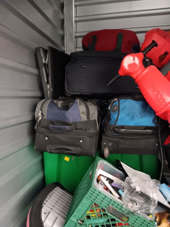 5 x 5 storage unit in Gilroy, CA