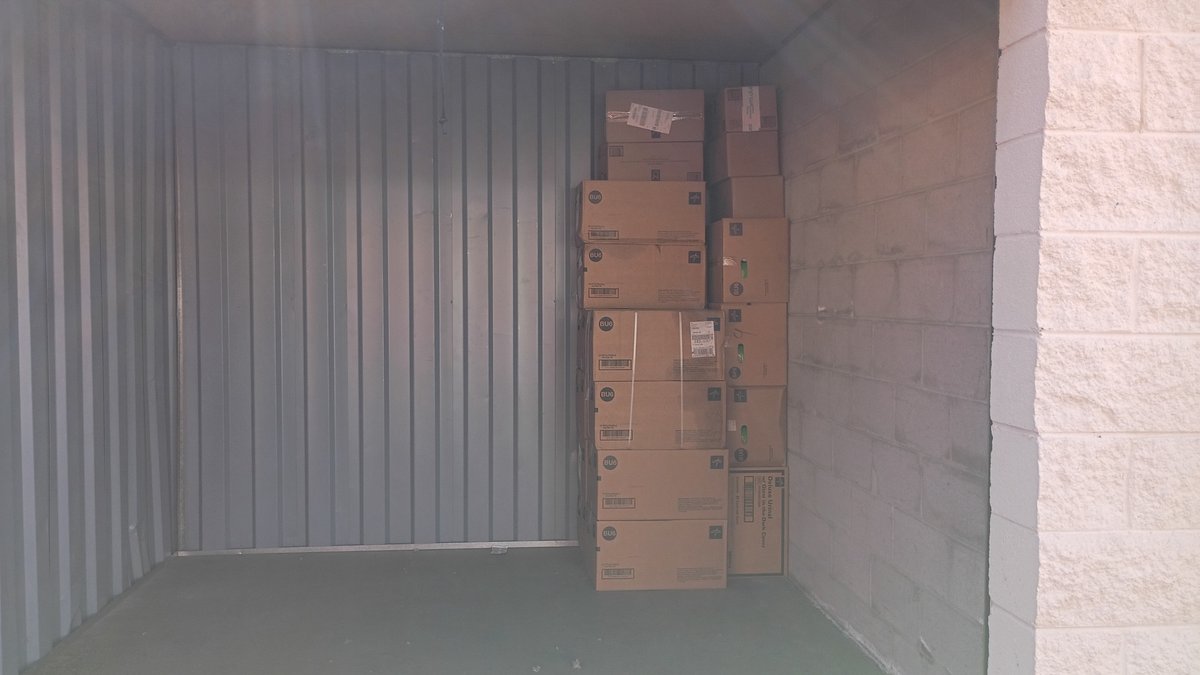 10 x 10 storage unit in Littleton, CO