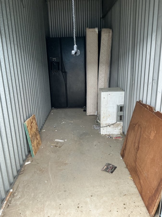 5 x 15 storage unit in Banning, CA