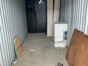 5 x 15 storage unit in Banning, CA