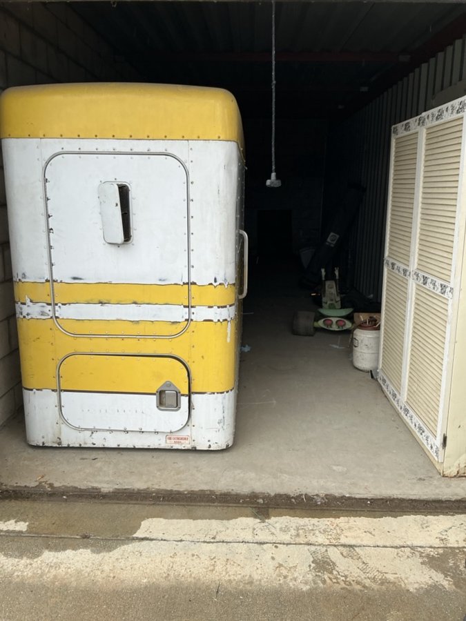 10 x 30 storage unit in Banning, CA