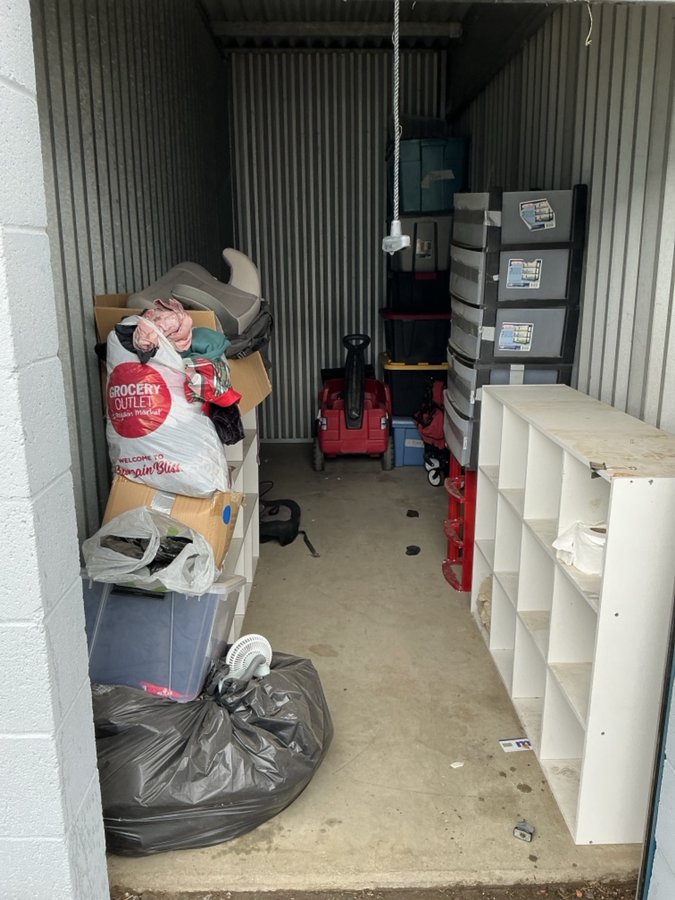 5 x 15 storage unit in Banning, CA
