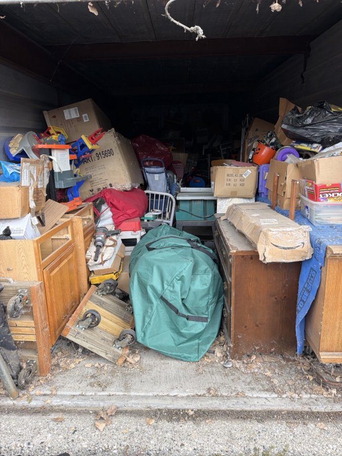 10 x 30 storage unit in Rochester Hills, MI