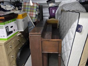 10 x 10 storage unit in Lithia, FL