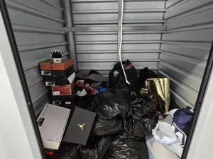 5 x 5 storage unit in Southgate, MI
