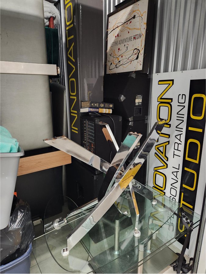 10 x 15 storage unit in Bristol, CT