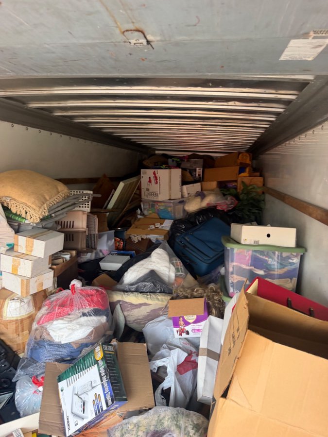 7 x 24 storage unit in Orlando, FL