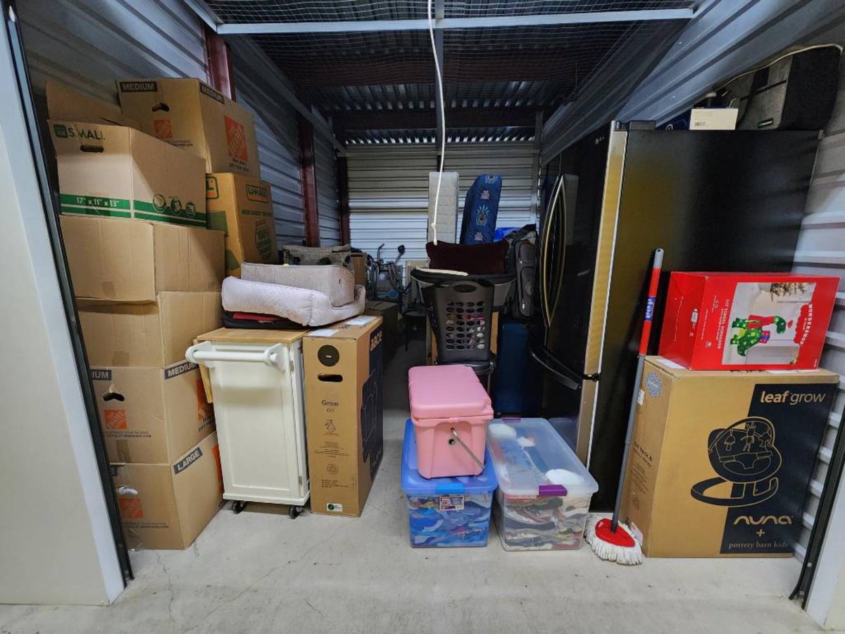 10 x 15 storage unit in San Antonio, TX