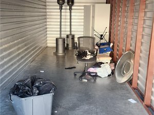 10 x 30 storage unit in North Las Vegas, NV