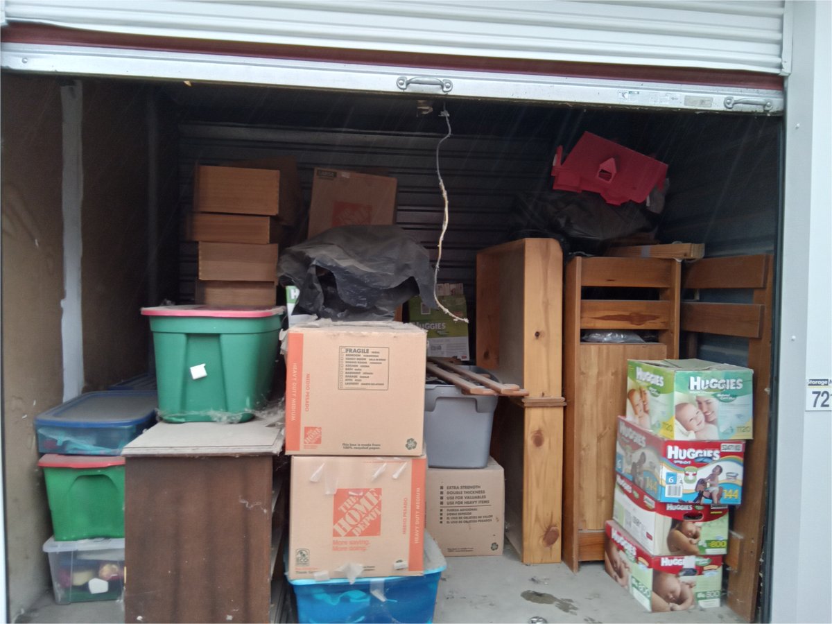 10 x 15 storage unit in Des Moines, IA