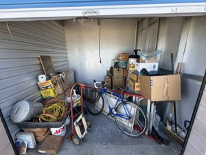 10 x 10 storage unit in Goleta, CA
