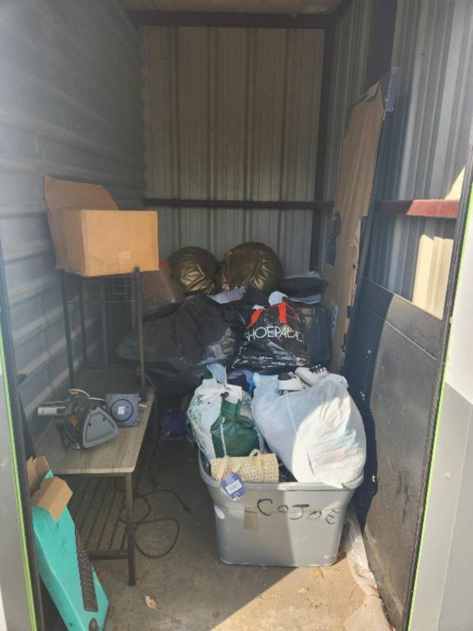 5 x 10 storage unit in Katy, TX