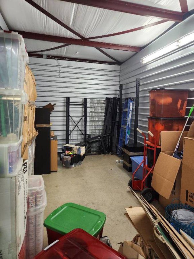 10 x 20 storage unit in Katy, TX