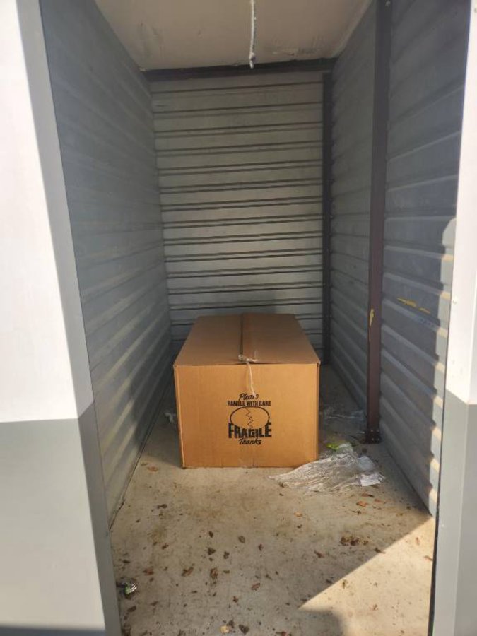 5 x 10 storage unit in Katy, TX