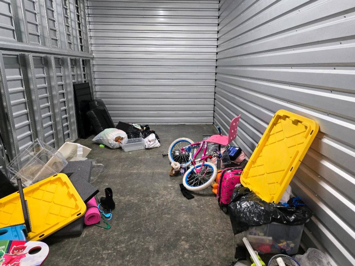 10 x 20 storage unit in Happy Valley, OR
