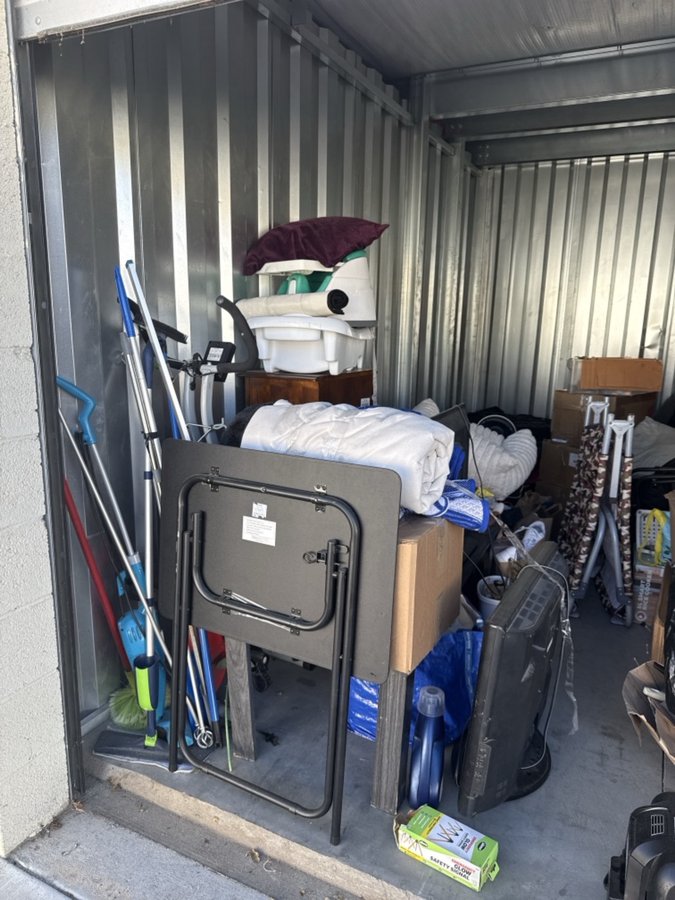 10 x 15 storage unit in San Jacinto, CA