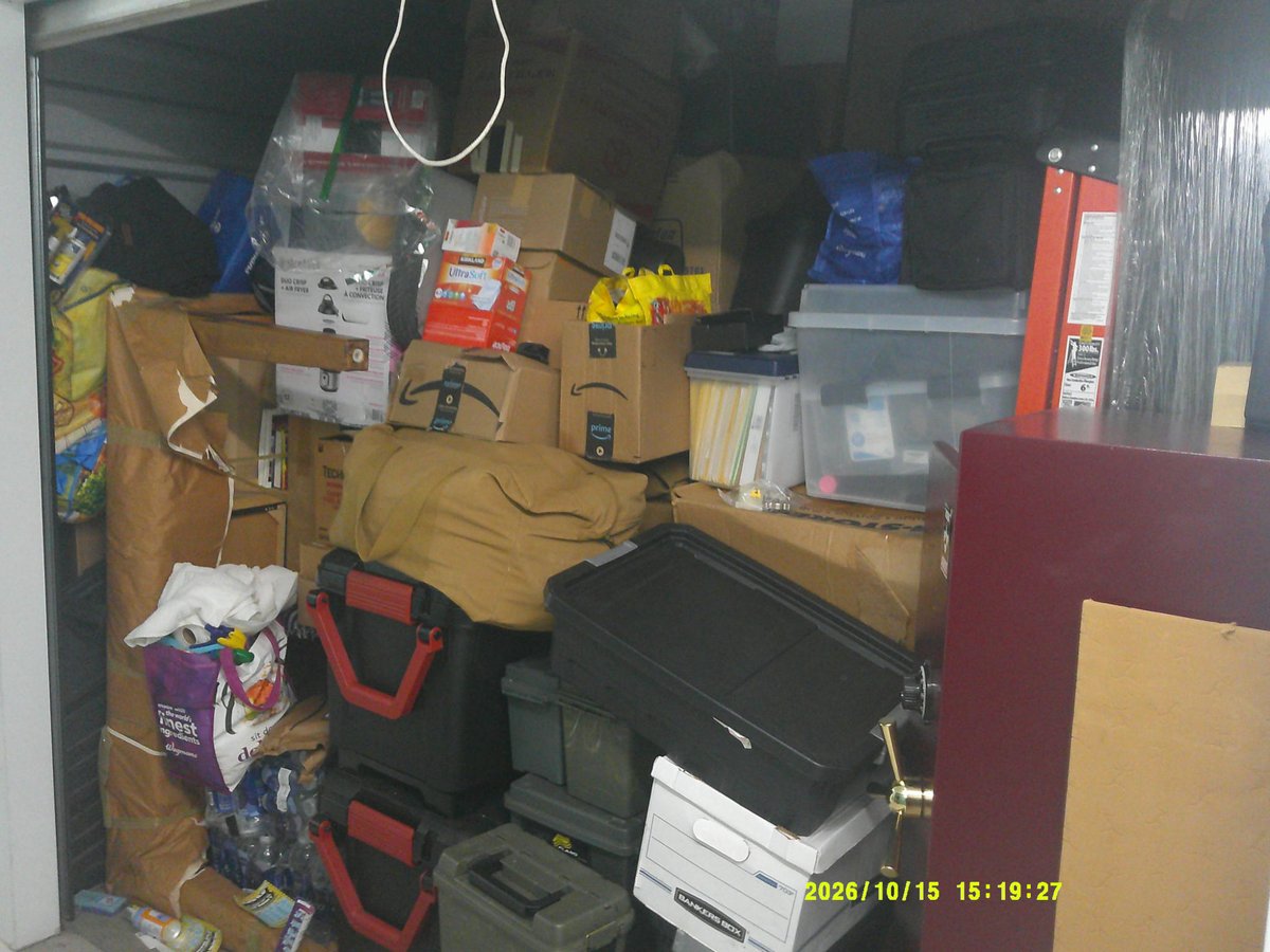 10 x 15 storage unit in Herndon, VA