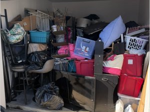 10 x 10 storage unit in Alexandria, VA