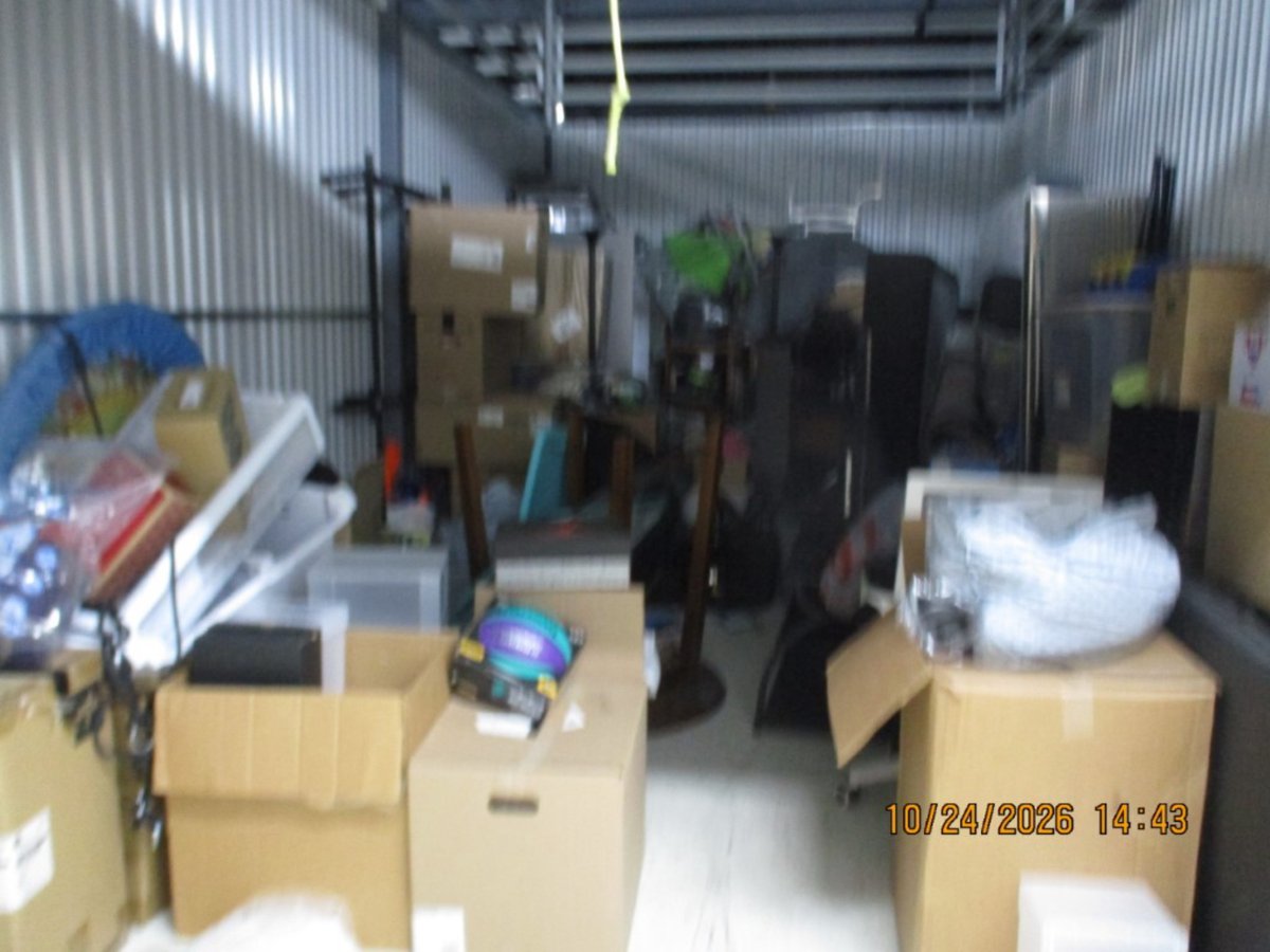 10 x 20 storage unit in Blue Island, IL