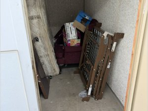 5 x 10 storage unit in Alexandria, VA