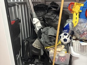 5 x 5 storage unit in Murrieta, CA