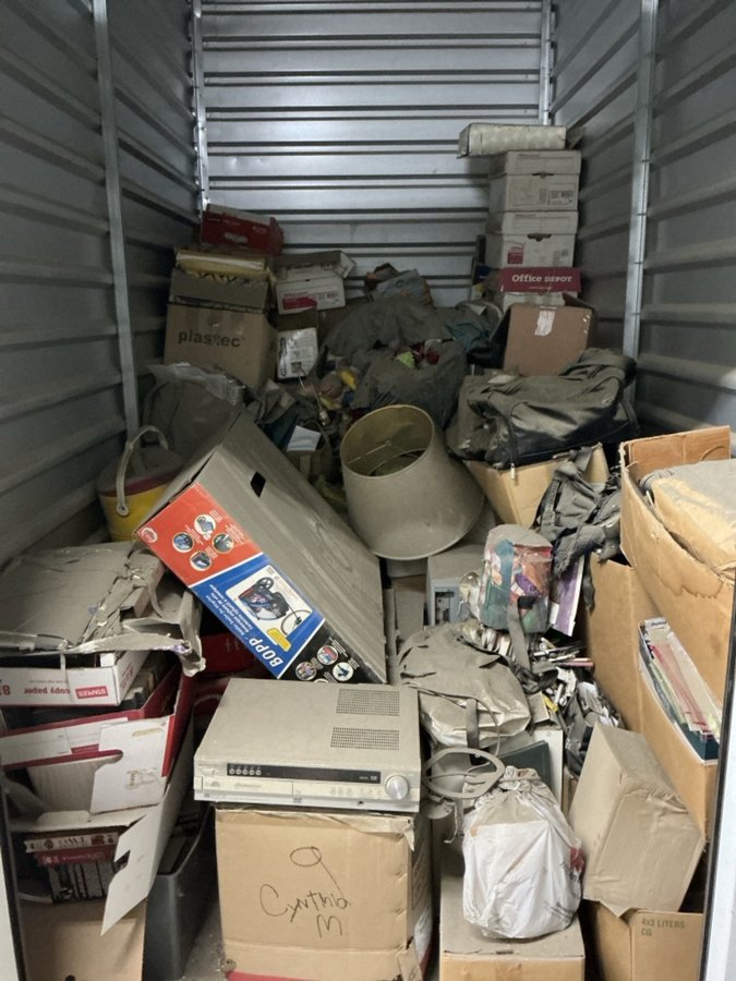 5 x 10 storage unit in Coachella, CA