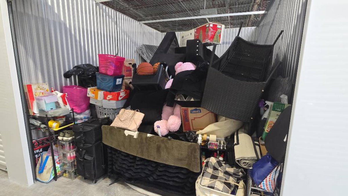 10 x 15 storage unit in Kentwood, MI