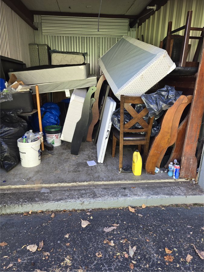 10 x 15 storage unit in Nashville, TN