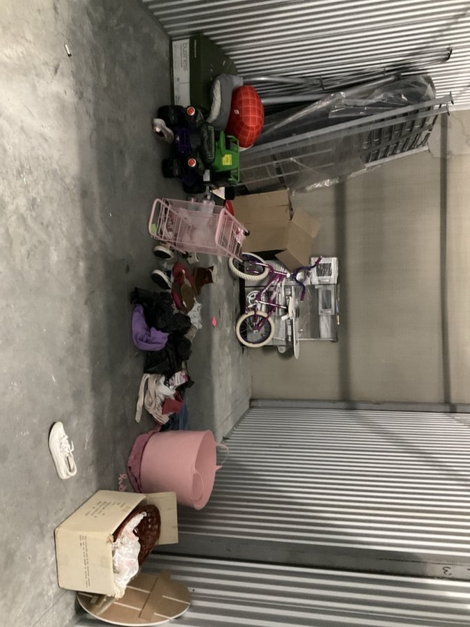 10 x 14 storage unit in Ladson, SC