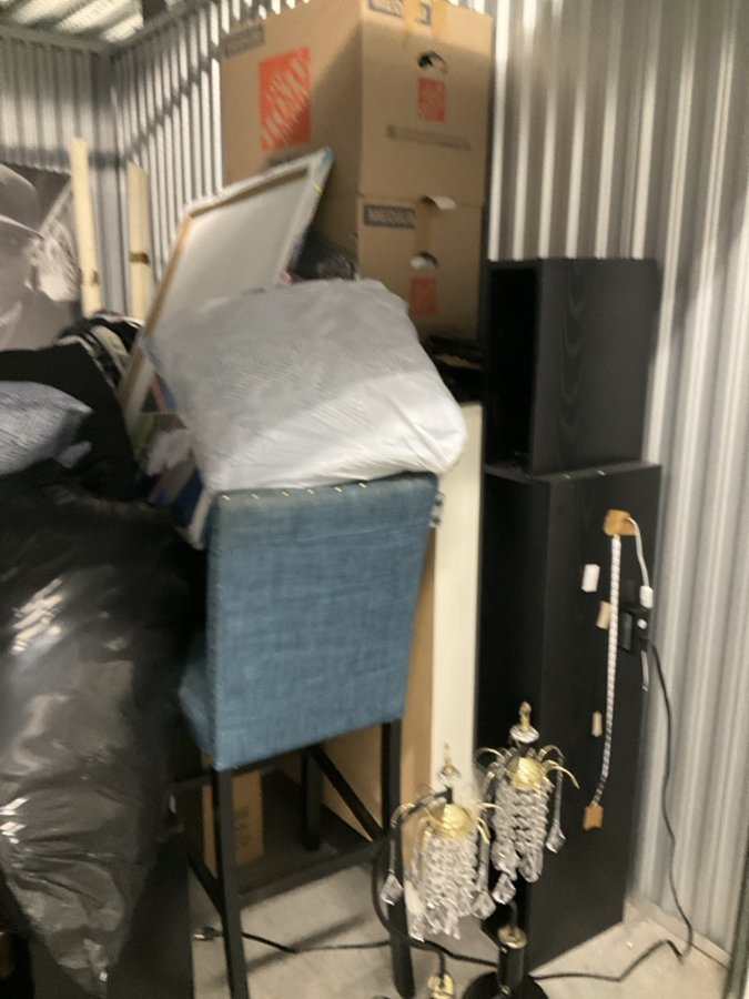10 x 10 storage unit in Ladson, SC