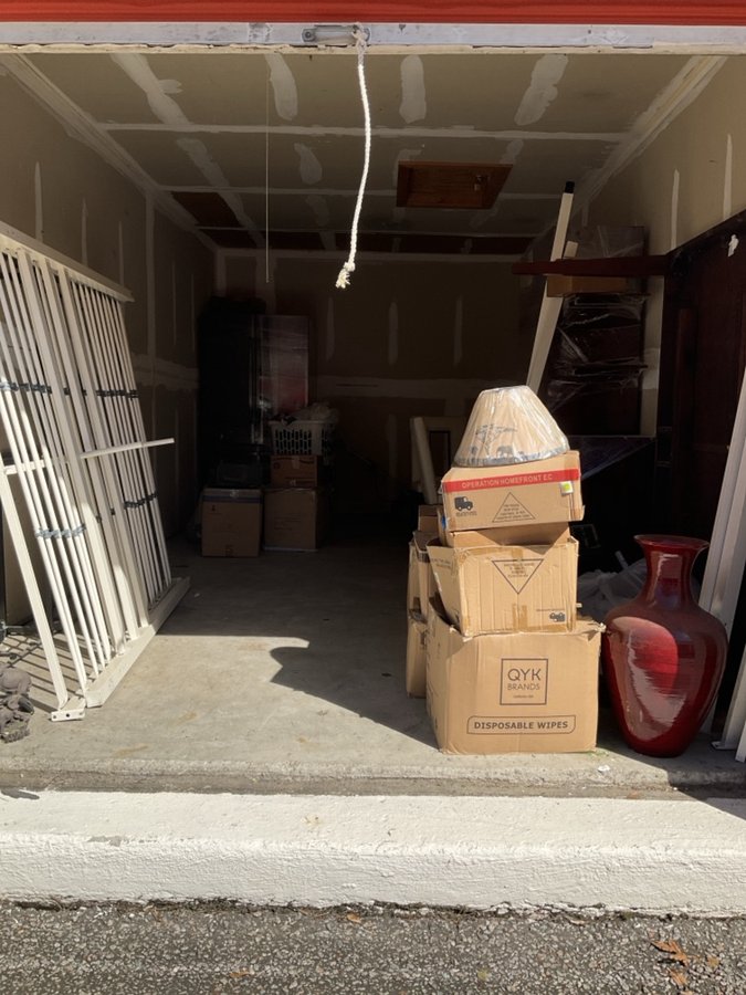 10 x 20 storage unit in Ladson, SC