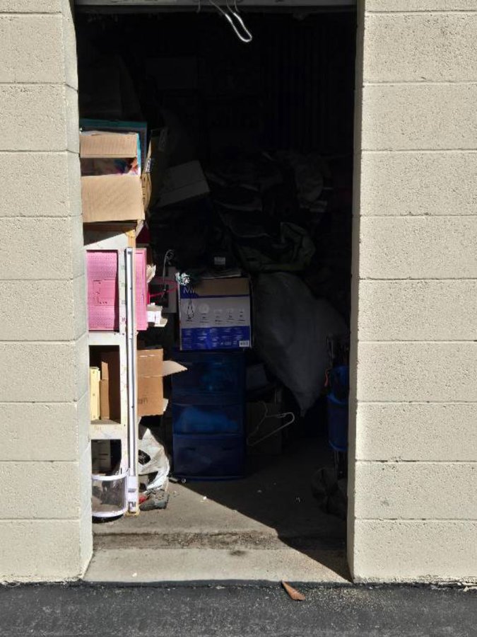5 x 12 storage unit in San Bernardino, CA
