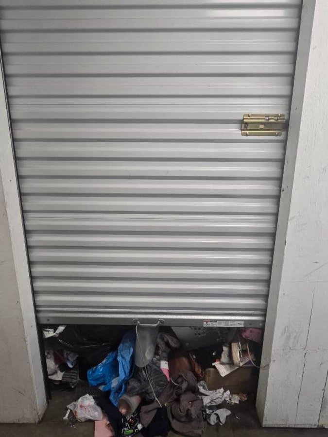 5 x 10 storage unit in San Bernardino, CA