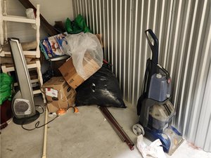 10 x 10 storage unit in Staten Island, NY