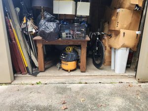 20 x 10 storage unit in Savannah, GA